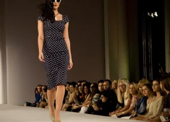 Why Fashion Students Should Experience Fashion Week