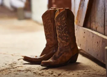 5 Reasons Why Western Boots Are Perfect for Work