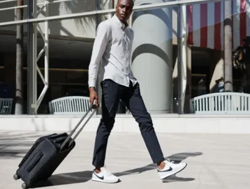 Smart Travel Style Tips for Men