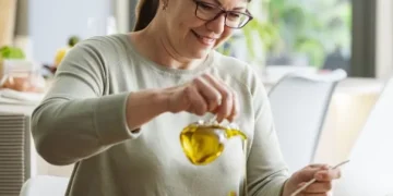 11 Proven Ways to Keep Your Blood Sugar Steady and Support Better Health