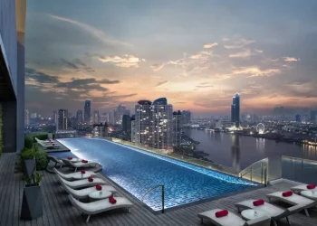 Top 10 Hotels in Bangkok with Stunning Infinity Pools