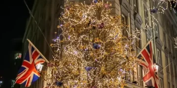 Your Ultimate Christmas Guide to London