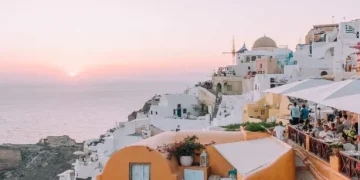 Your Ultimate Amsterdam Travel Guide: Must-See Spots, Day Trips, and Helpful Tips