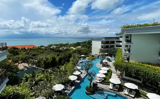 A Luxurious Stay at Segara, AYANA Resort