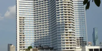 Riverside Luxury: My Stay at the Royal Orchid Sheraton Bangkok