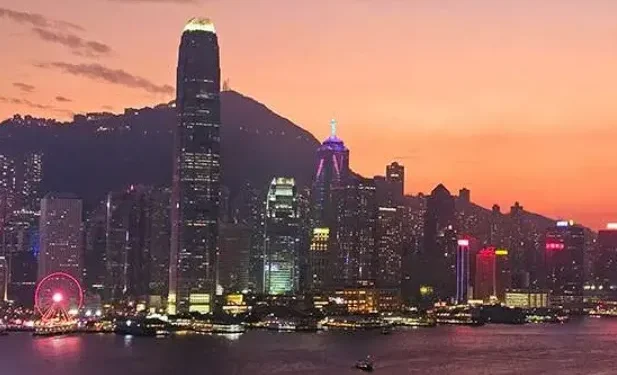 Top 11 Experiences You Can’t Miss in Hong Kong