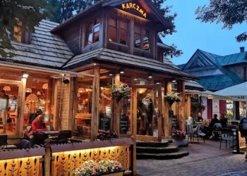 Traveling from Krakow to Zakopane: A Complete Guide