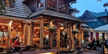 Traveling from Krakow to Zakopane: A Complete Guide