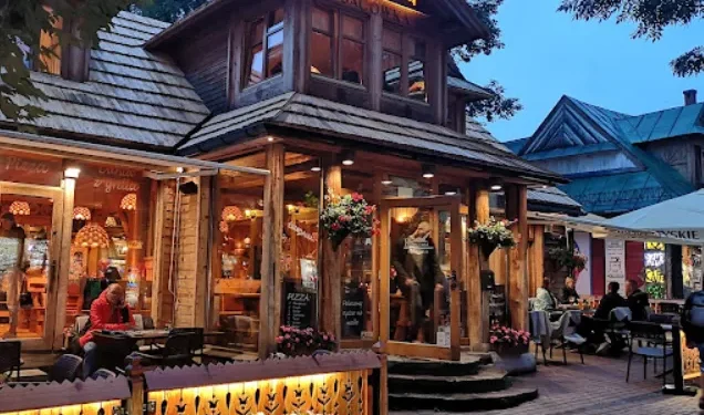 Traveling from Krakow to Zakopane: A Complete Guide