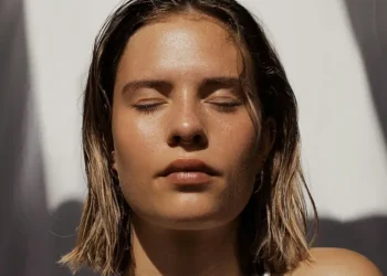 The Power of Vitamin C: Benefits for Your Skin and Energy Levels