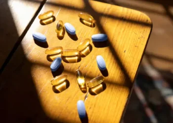 7 Daily Vitamins That Can Help Ease Stress