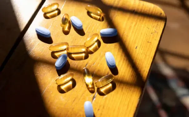 7 Daily Vitamins That Can Help Ease Stress